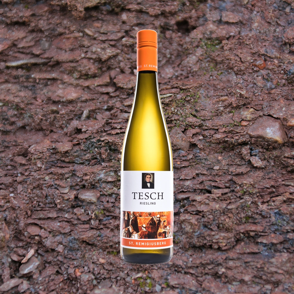 TESCH St. Remigiusberg Flasche auf Boden